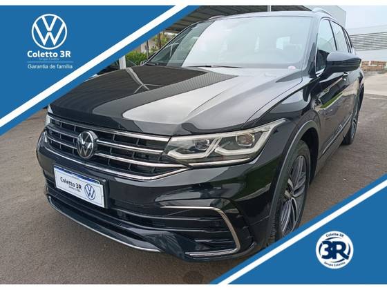 VOLKSWAGEN TIGUAN 2.0 300 TSI GASOLINA ALLSPACE R-LINE AUTOMÁTICO VOLKSWAGEN TIGUAN 2.0 300 TSI GASOLINA ALLSPACE R-LINE AUTOMÁTICO